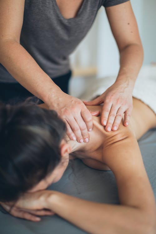 massage-relaxant-revitalisant-sportif